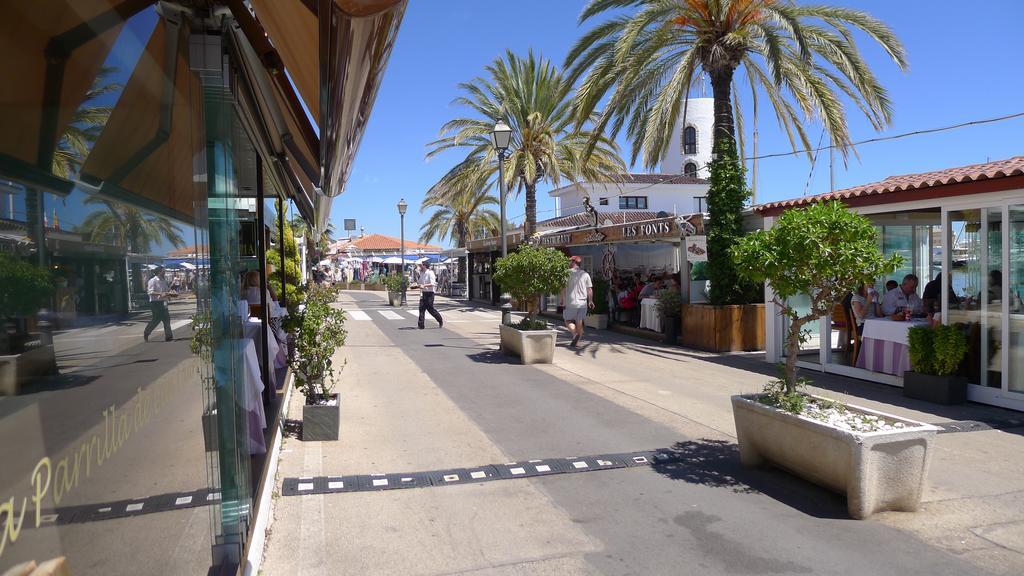 Mini Apartamento Port Aiguadolc Сиджес Экстерьер фото
