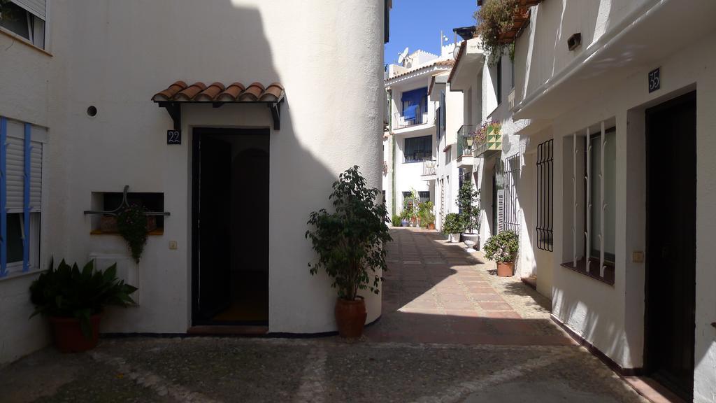 Mini Apartamento Port Aiguadolc Сиджес Экстерьер фото